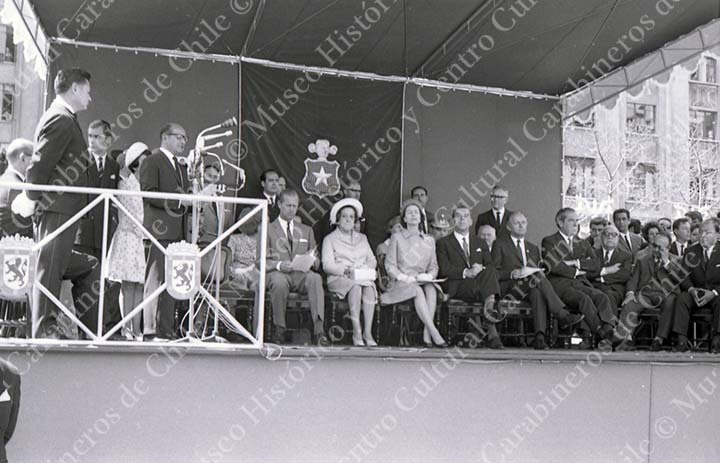 Isabel II Huésped de Honor de Santiago 05