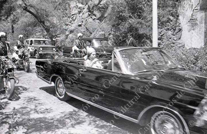 Isabel II en Cerro Santa Lucía 01